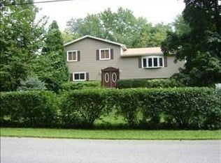 13 Cady Ln, Wappingers Falls, NY 12590