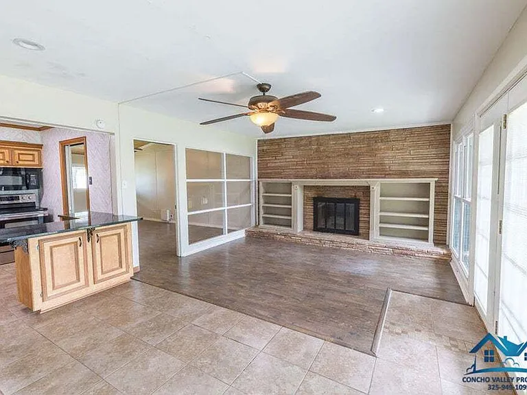 30 Clare Dr — Photo 8