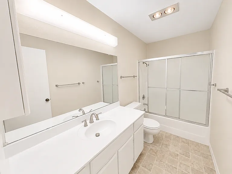 39015 Walnut Ter — Photo 6