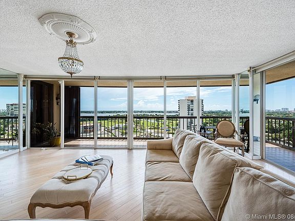 5th image of 2450 Presidential Way APT 1708
