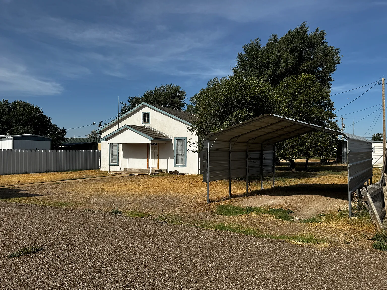 N Meredith Ave, Dumas — Photo 2