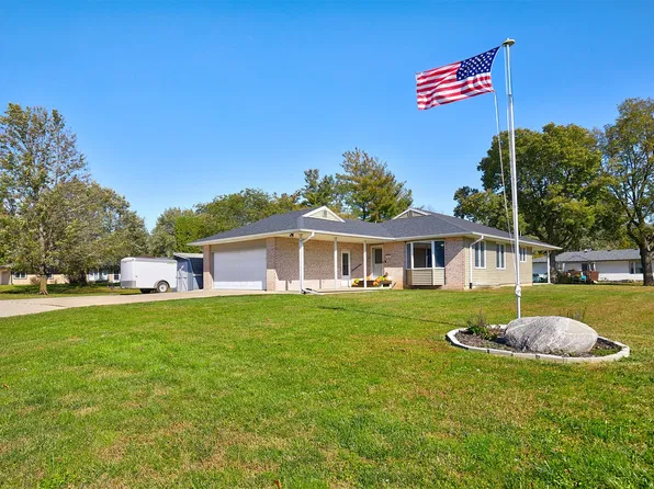 205 S Walnut St, Saint Charles, IA 50240
