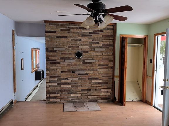 4th image of 1078 Aberagg Rd