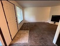 5th image of 19115 SE Yamhill St