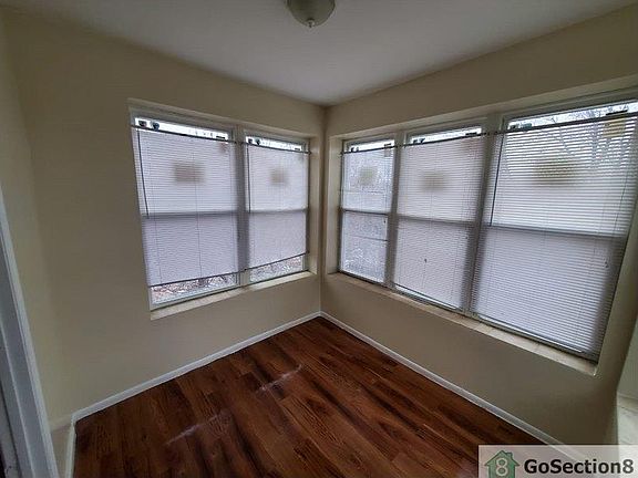 4th image of 1222 S Kolin Ave #3
