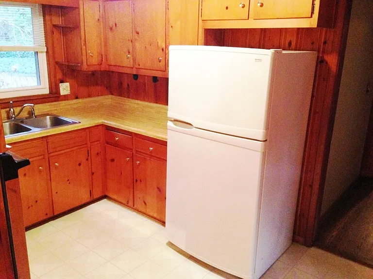 2604 Princess Ln SE — Photo 5
