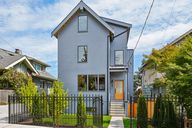 Bagley Ave-S2008-001.jpg