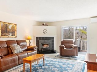 181 Riverside Townhouses Rd #181, Manchester Center, VT 05255