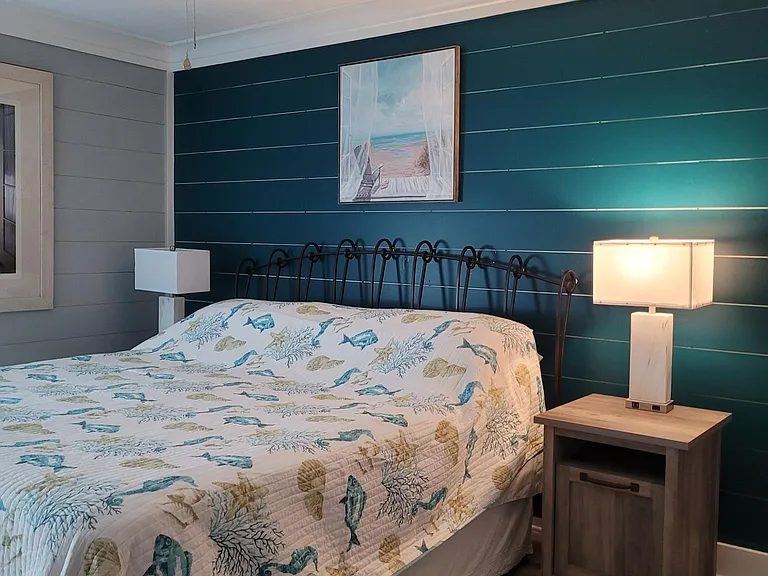Master Bedroom - King Bed