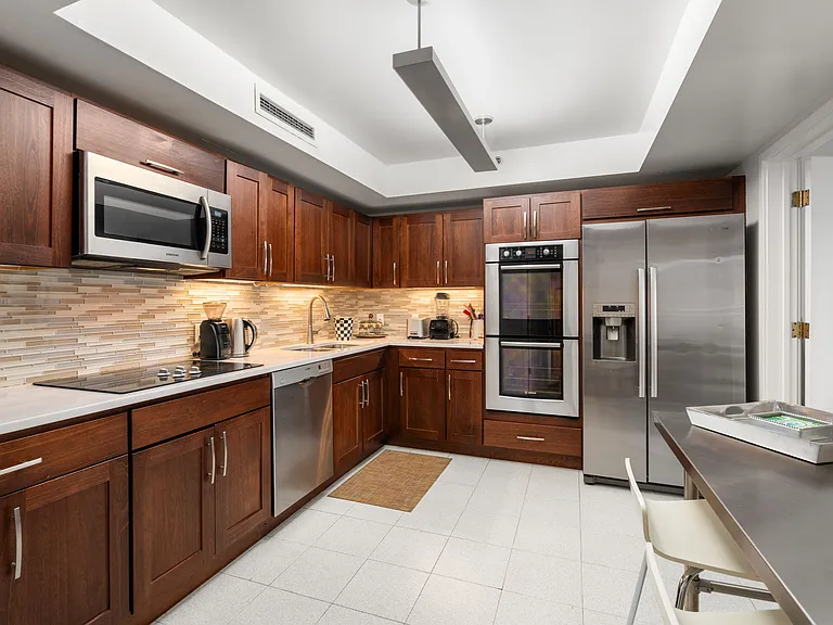 75 Cambridge Pkwy #E1203 — Photo 2