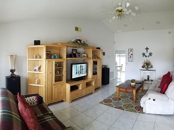 2nd image of 9142 Dubois Blvd