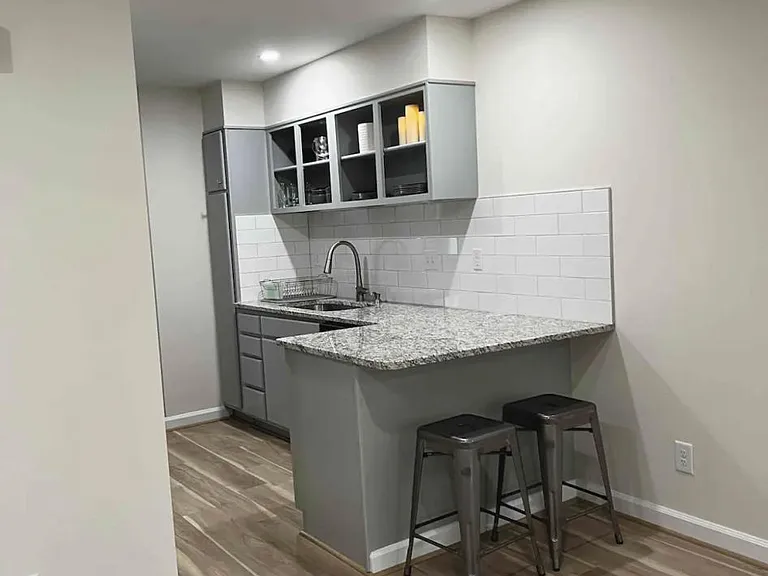 1506 Benjamin Pkwy — Photo 15