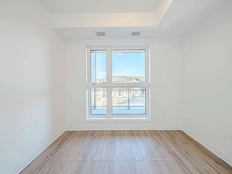 490 Gordon Krantz Ave #201 — Photo 18