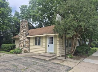 2203 Cumberland St, Rockford, IL 61103