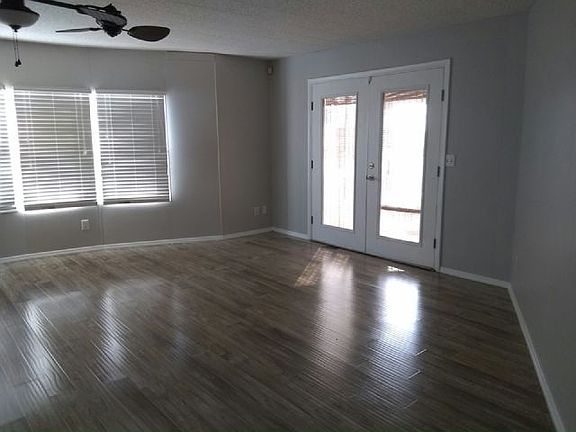 3rd image of 407 50th Avenue Plz W #108