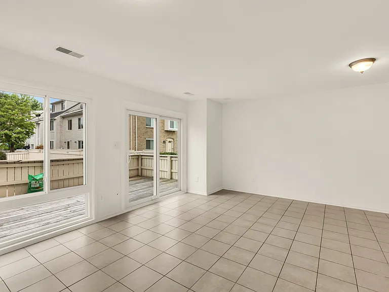 10229 Ridgeline Dr — Photo 12
