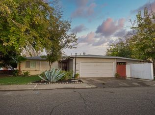 902 Waller St, Gustine, CA 95322