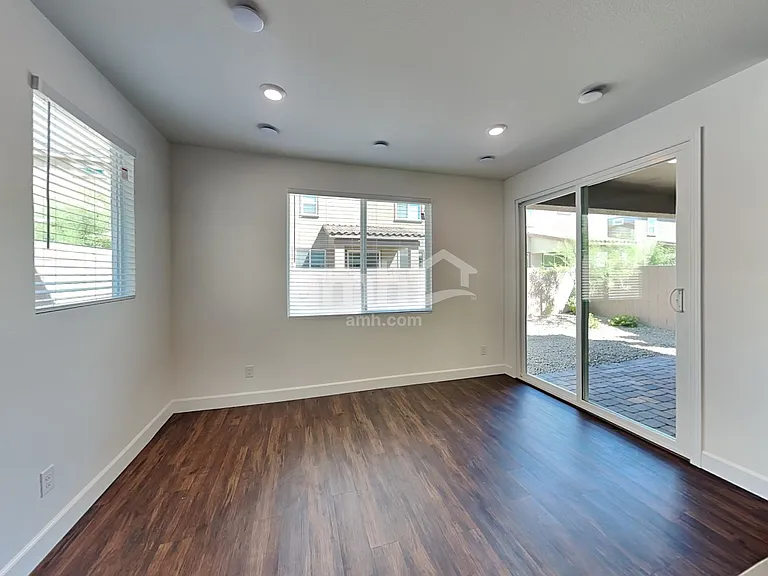 2726 Fierce Star Ave — Photo 5