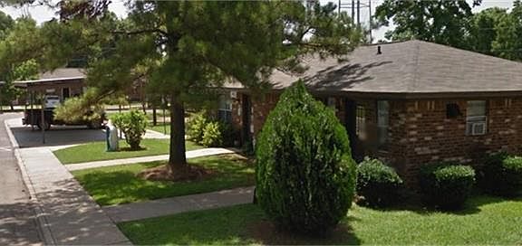 3rd image of 1020 Laura McLean Ln