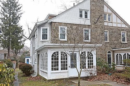 1st image of 7137 Lincoln Dr