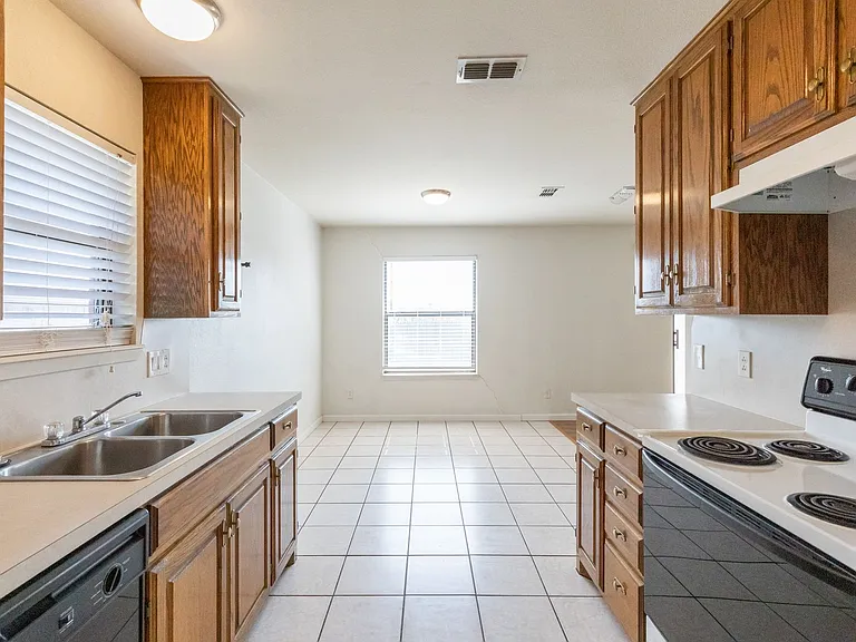 11 Woodcock Cir — Photo 11