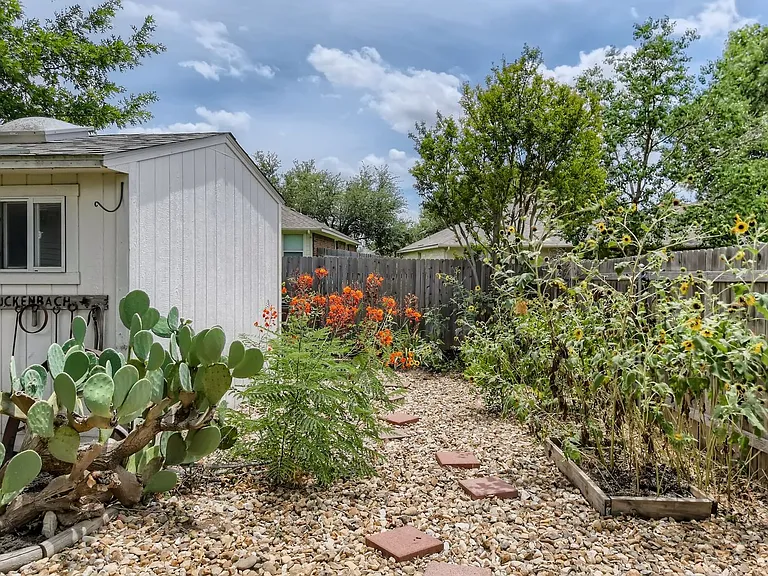116 Copperwood Loop — Photo 27