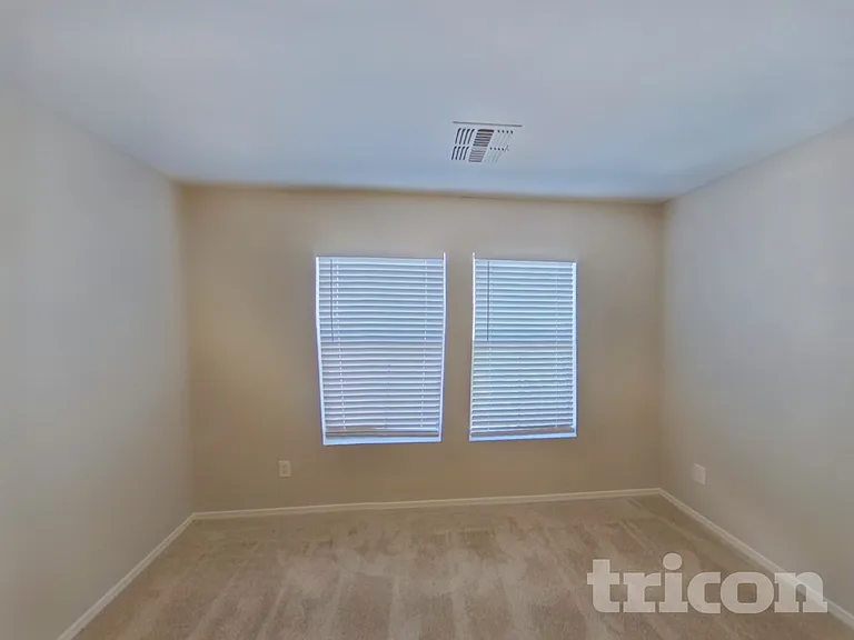19149 N Miller Way — Photo 13
