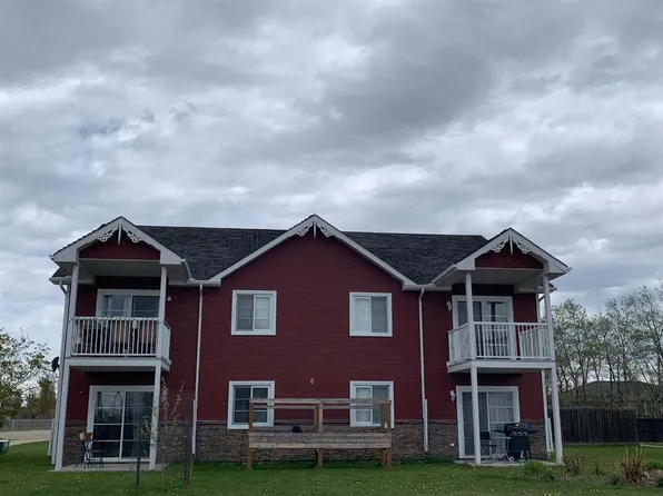 6 Poplar Dr, Whitecourt, AB T7S 0A1