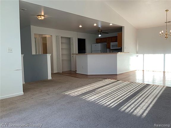 5th image of 8208 Chesapeake Cir #1