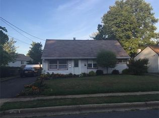 48 Sturgis Rd, Edison, NJ 08817