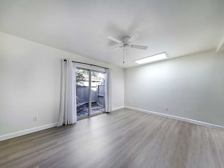 147 Sinaloa Ct — Photo 21