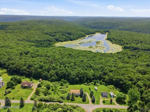 47 T 487, Beach Lake, PA 18405