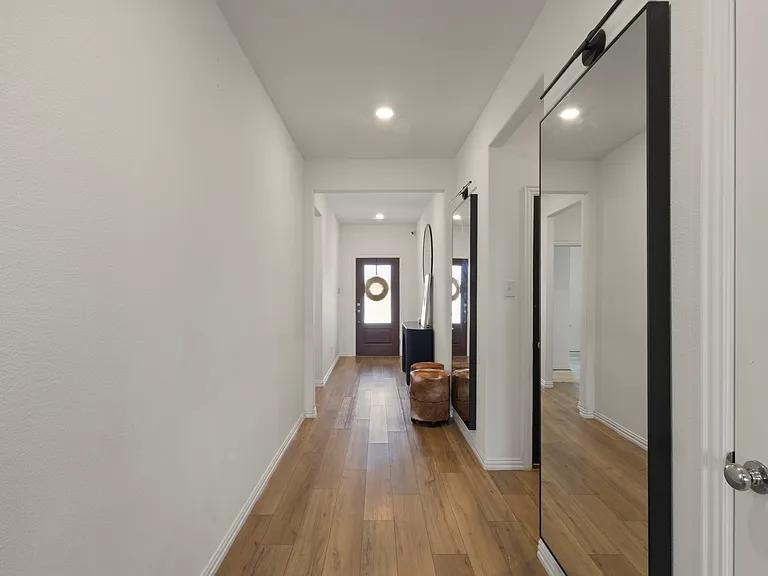 9713 Wild Prairie Way — Photo 3