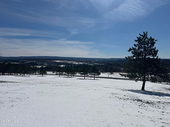 3rd image of 345 Mine 10 Rd