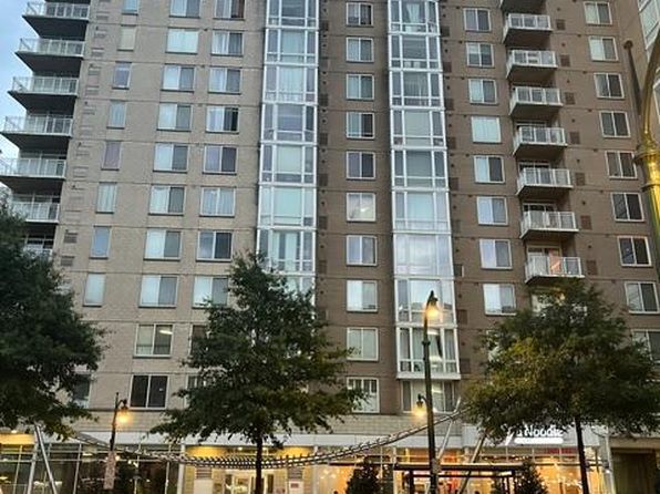 930 Wayne Ave APT 1108