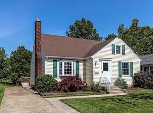 115 Lake Cliff Dr, Erie, PA