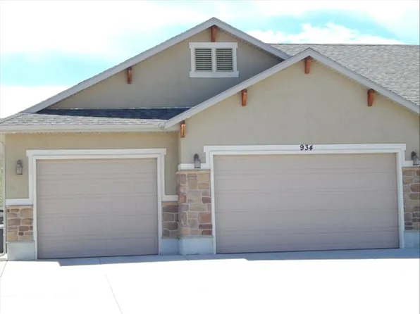 934 S Valley View Dr, Santaquin, UT 84655