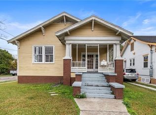2682 Wisteria St, New Orleans, LA 70122