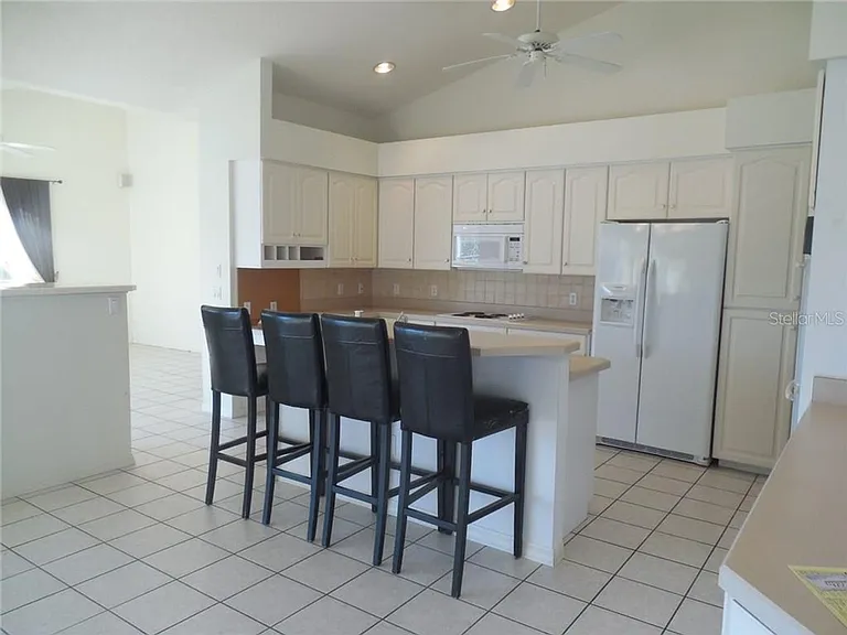 3393 Tripoli Blvd — Photo 2