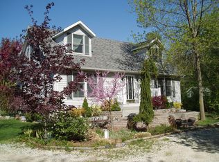 5932 Sinroll Rd, Ortonville, MI 48462