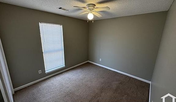 5th image of 4584 Tracy Lynn Dr