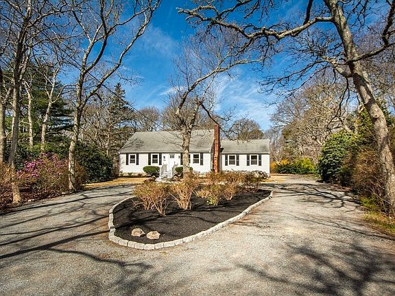 4th image of 1066 Millstone Rd
