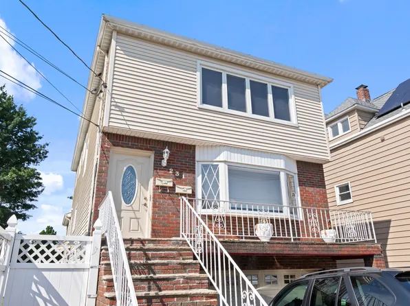 231 Maple Street image 8 of 8