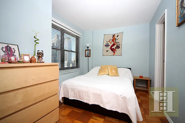 Sold by Halstead Real Estate | media 11