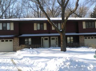5460 Mallard Ln, Shorewood, MN 55331