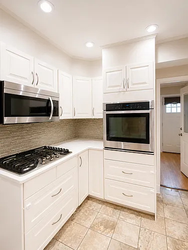 20-45 32nd St #2A Photo 1 20-45 32nd St #2A Photo 1