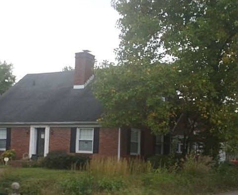 2nd image of 114 E 24th St