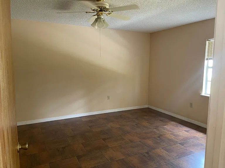 8487 Dorsey St — Photo 11