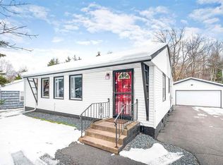 928 W Arrowhead Rd, Duluth, MN 55811