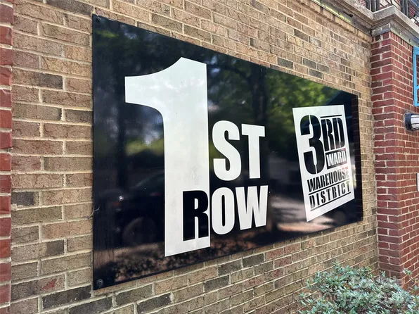 1101 W 1st St APT 409, Charlotte, NC 28202